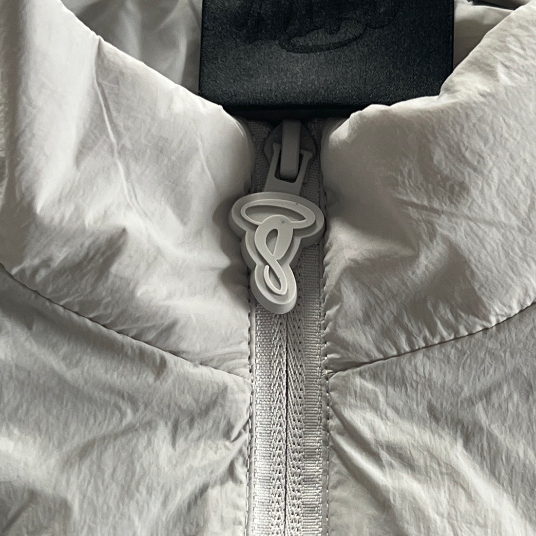 Syna Logo Shell Tracksuit - Grey/Volt