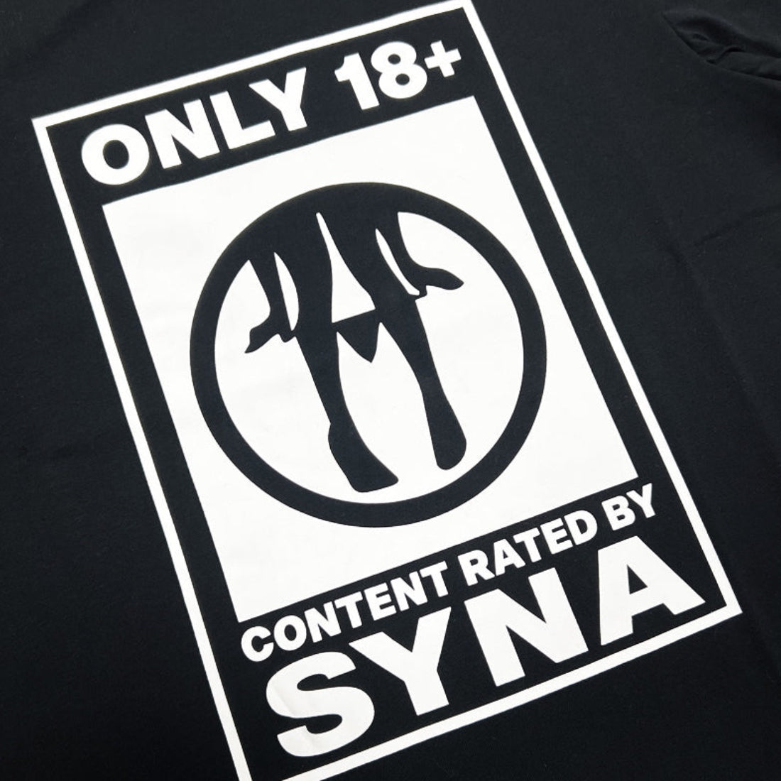 Syna World 18 Plus T-shirt - Black