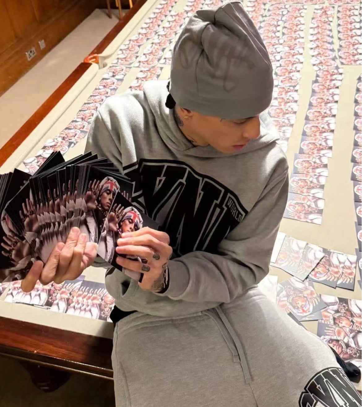 Syna World College Logo Tracksuit - Grey/Black