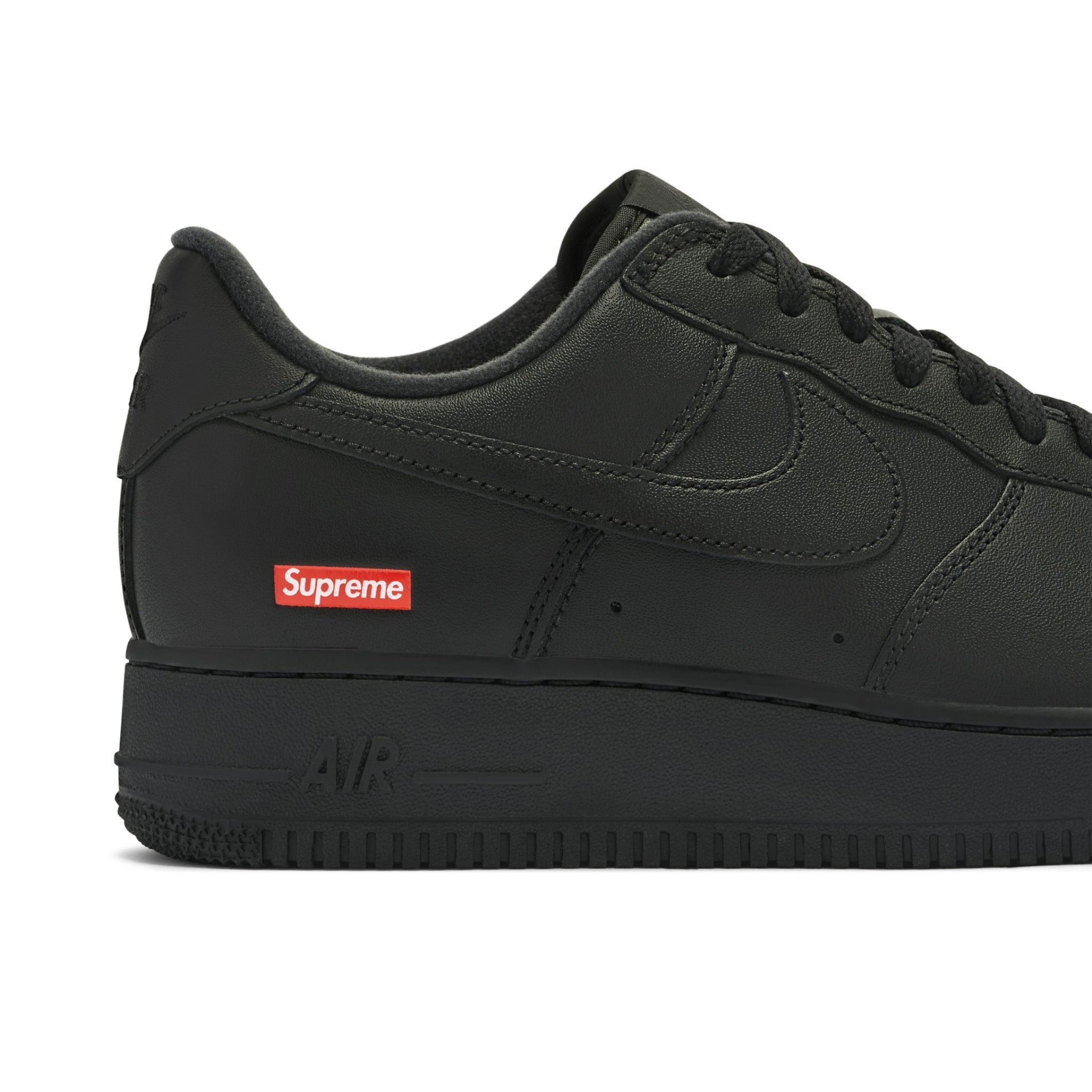 Nike Air Force 1 Low Supreme - Black