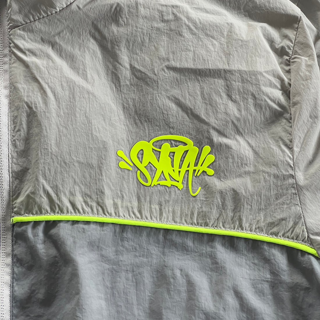 Syna Logo Shell Tracksuit - Grey/Volt