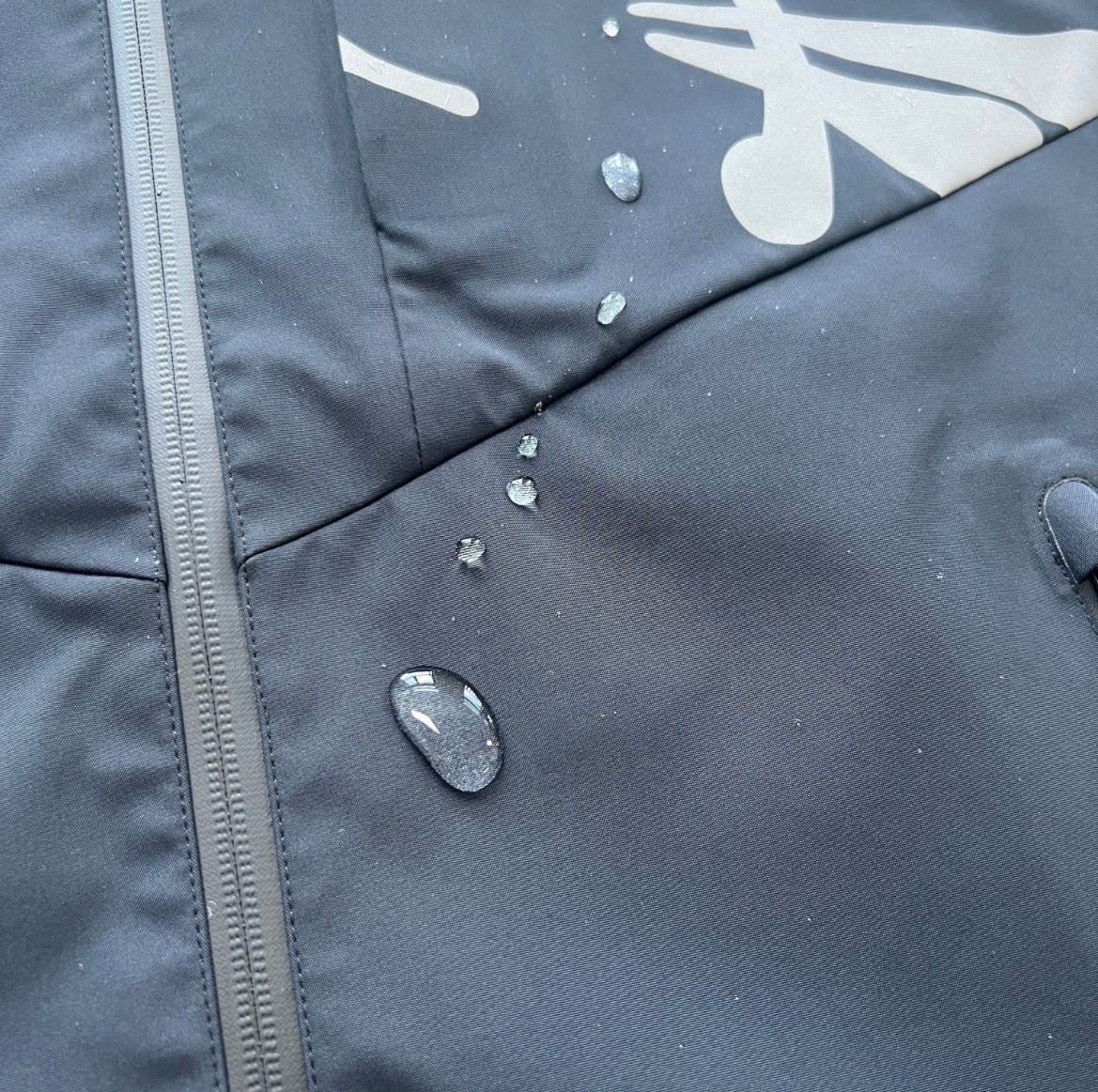 Syna World Trek Jacket - Black