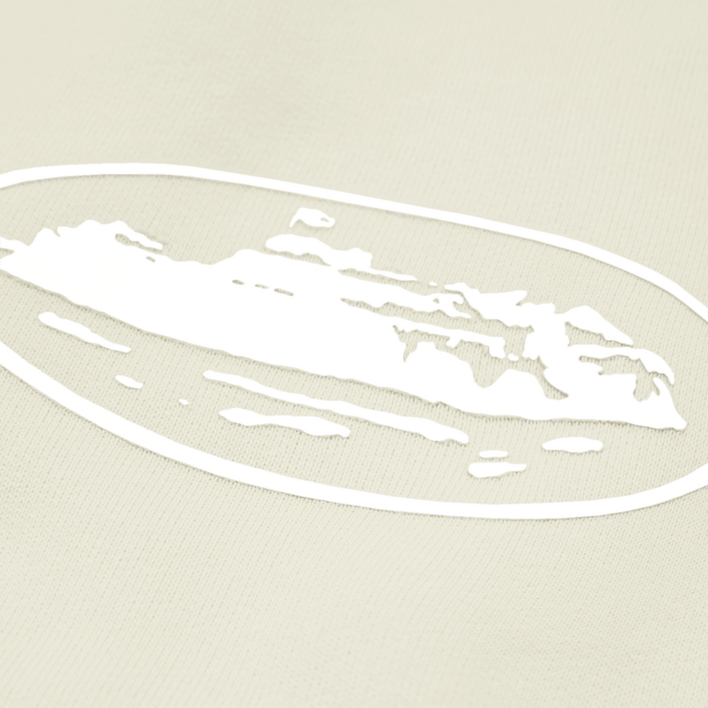 Corteiz Island Puff Print Shorts - Off White