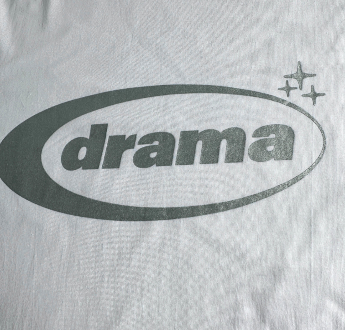 Drama Call Oval T-shirt - White/Silver